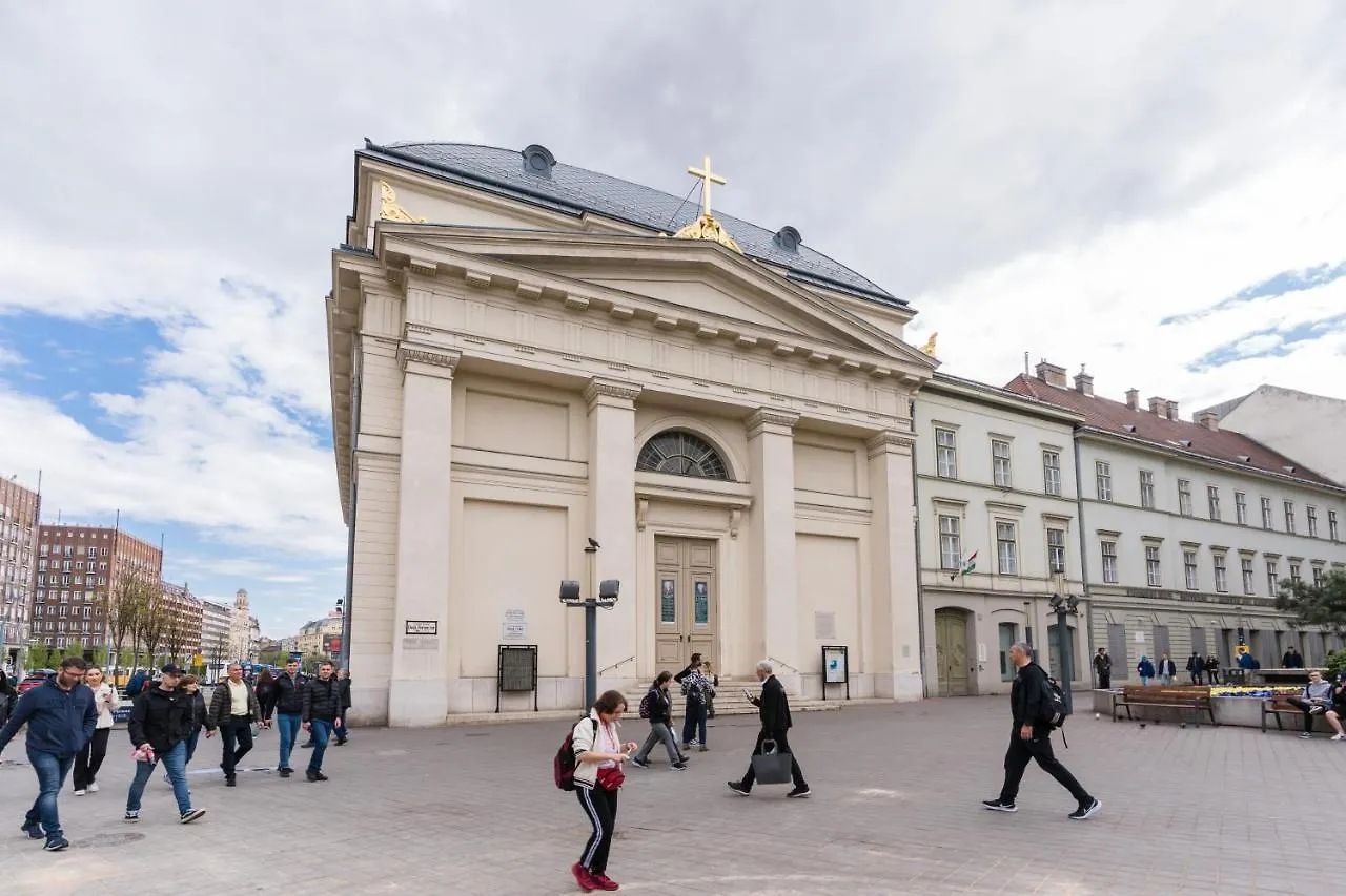 Balzac Apartment By Westend Mall With Balcony, Ac Будапешт